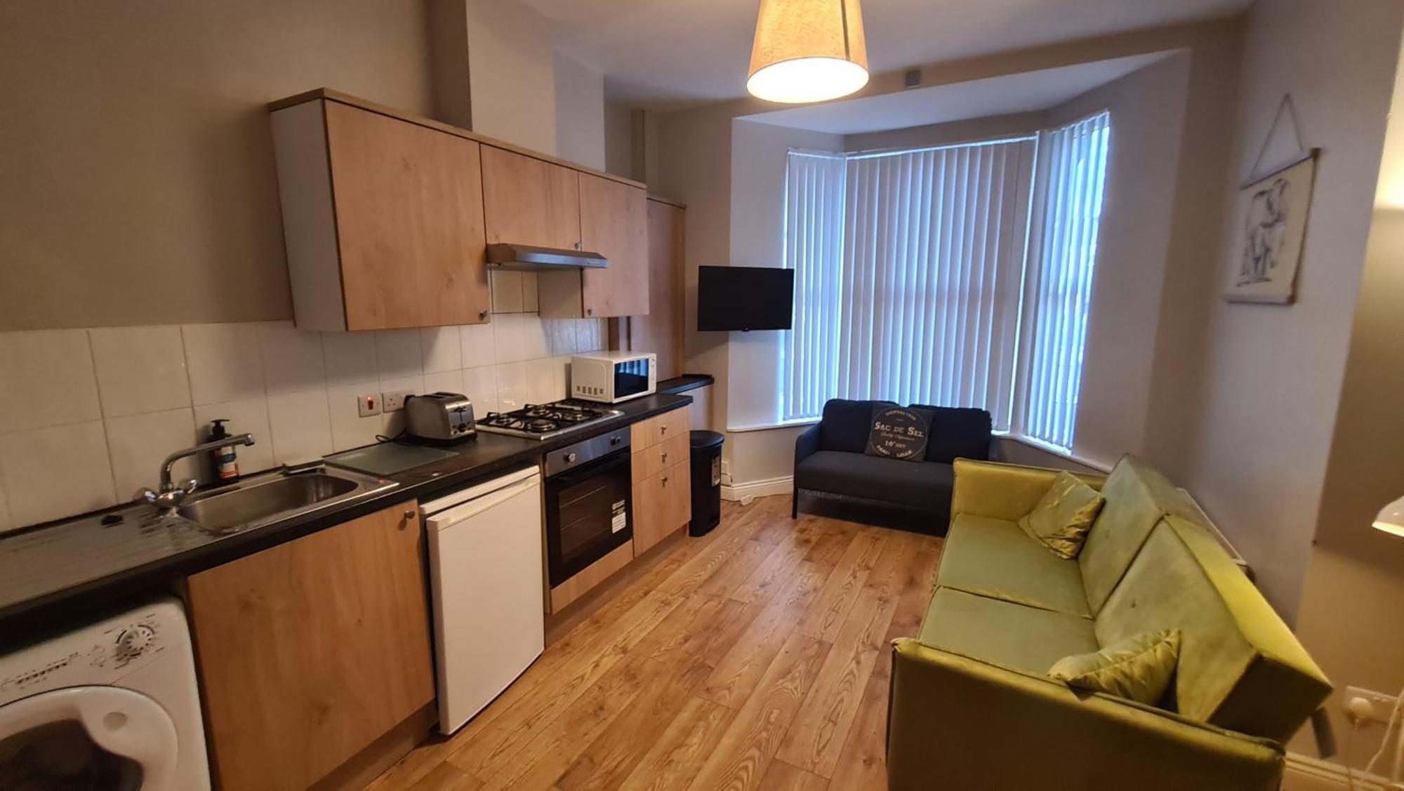 Waterworks Apartment *