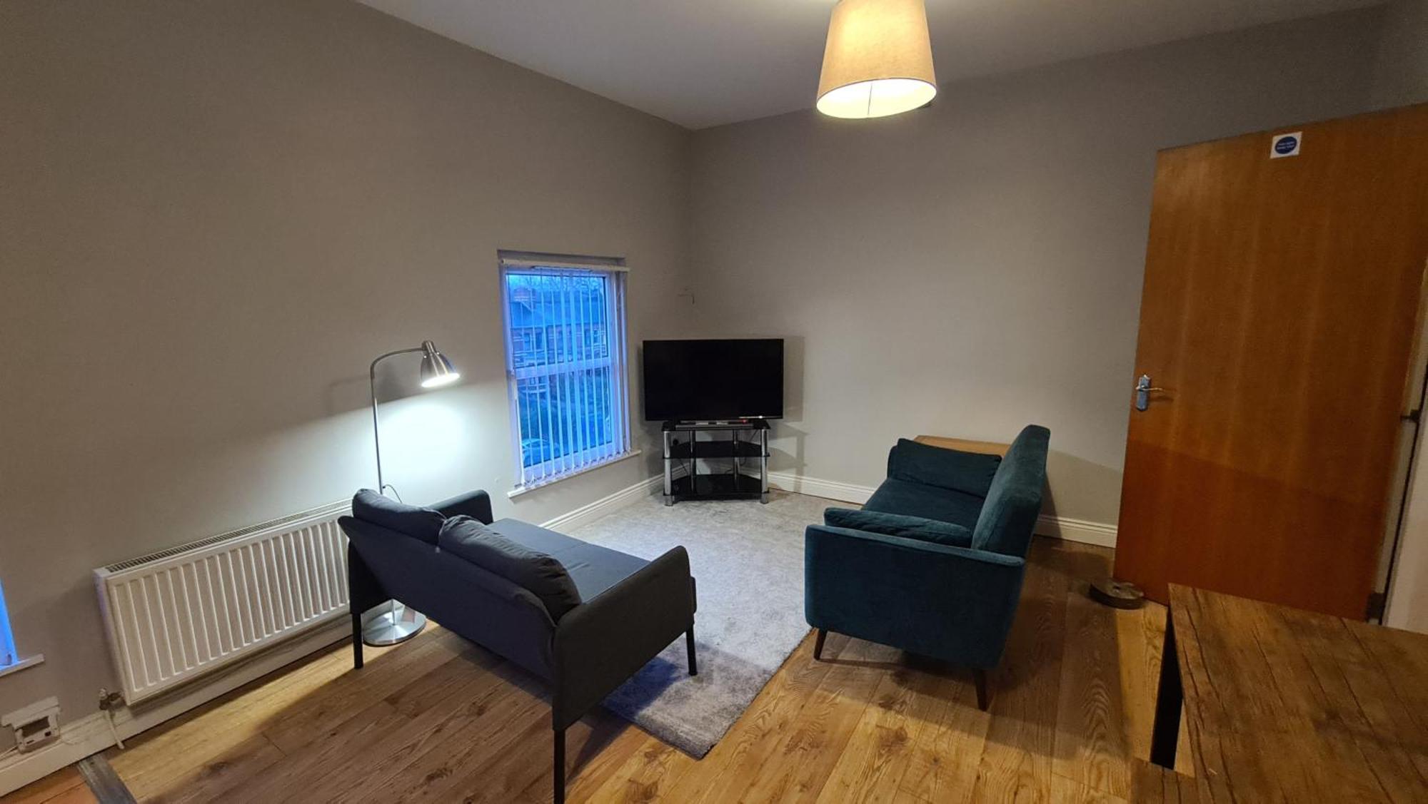 Waterworks Apartment *